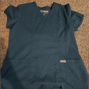 Grey’s anatomy scrub set.